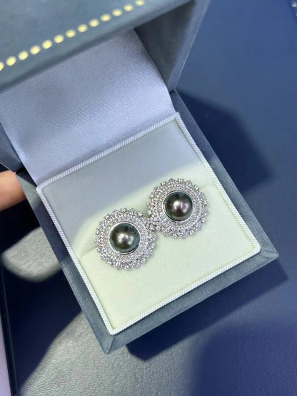Natural Saltwater Tahitian Pearl Stud Earrings（天然海水大溪地耳钉）