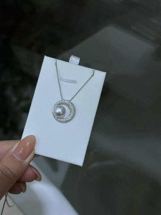 Australian White South Sea Pearl Pendant（澳白星月珍珠吊坠）